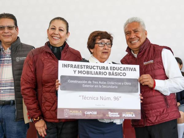Puebla impulsa educación con inversión histórica en infraestructura y mobiliario escolar