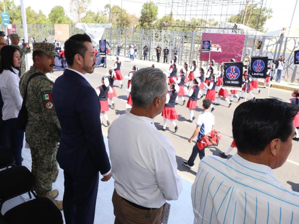 Alistan instituciones educativas la conmemoración del 5 de Mayo