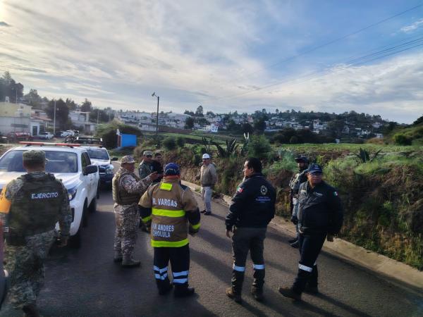 Sin riesgos para la población, Protección Civil Estatal y Pemex mantienen quema controlada en Temaxcalac 
