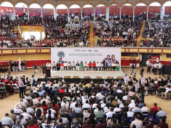 Demostración Tecnológica, Artística y Cultural 2025: Identidad y Transformación Educativa