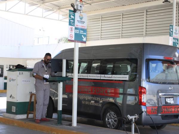 Realiza Gobierno de Puebla 731,429 pruebas vehiculares para medir emisiones contaminantes