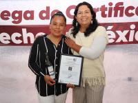 Entregan 98 certificados &ldquo;Hecho en M&eacute;xico&rdquo; a productores del campo poblano