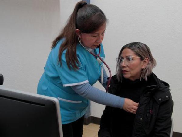 Con visión humanista, Gobierno de Puebla acerca servicios de salud a municipios