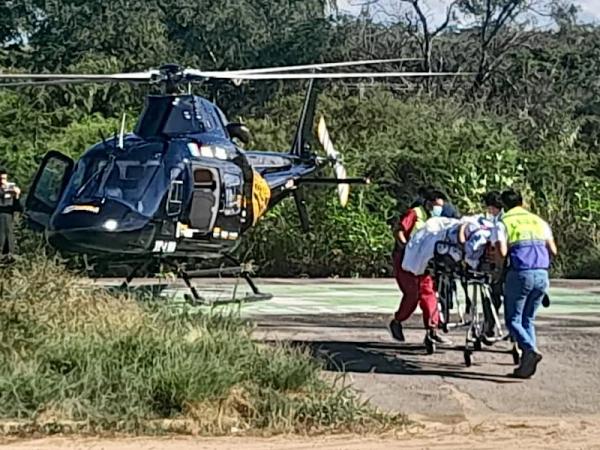 Realiza SUMA traslado aéreo de urgencia de una mujer con preeclampsia severa