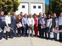 Estudiantes de UTH presentan al Secretario de Educaci&oacute;n el veh&iacute;culo Solarix One