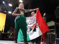 M&aacute;s de 7 mil personas disfrutaron del concierto de Los Aut&eacute;nticos Decadentes