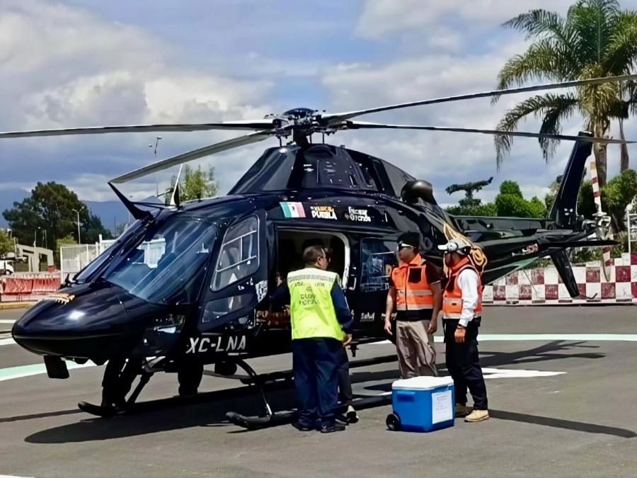 Con ambulancia aérea, Gobierno Estatal lleva hígado a CDMX para su trasplante.